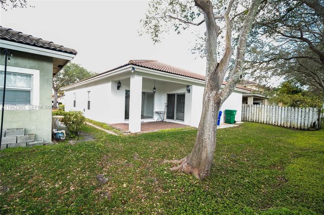 13746 SW 32nd St, Miramar, FL 33027