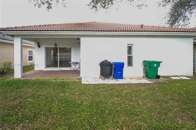 13746 SW 32nd St, Miramar, FL 33027