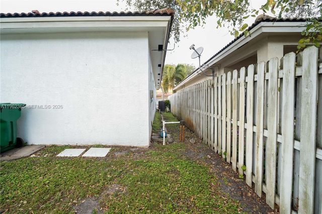 13746 SW 32nd St, Miramar, FL 33027