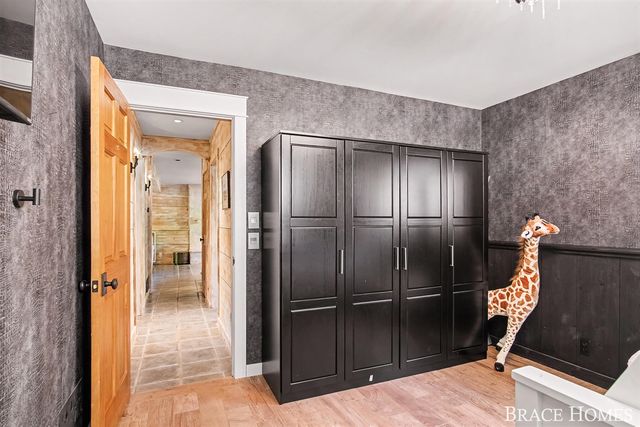 5501 Canyon River Drive, Ada, MI 49301