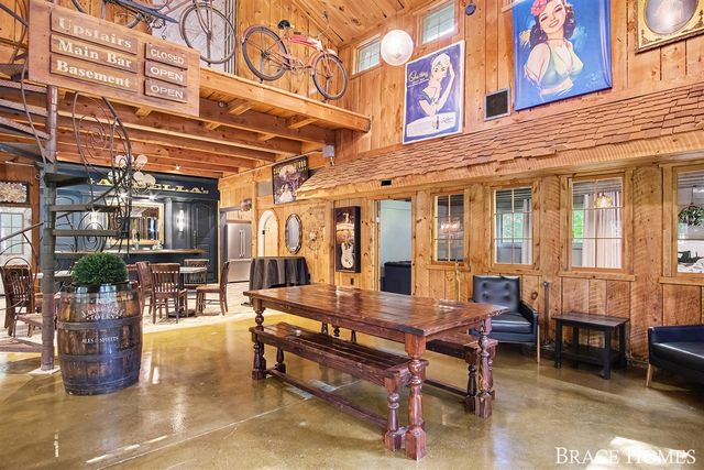 5501 Canyon River Drive, Ada, MI 49301