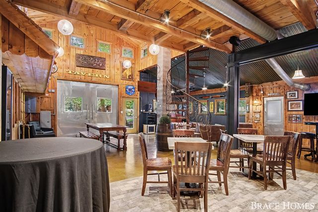 5501 Canyon River Drive, Ada, MI 49301
