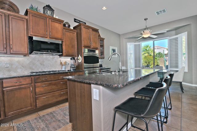 7780 W YORKTOWN Way, Florence, AZ 85132