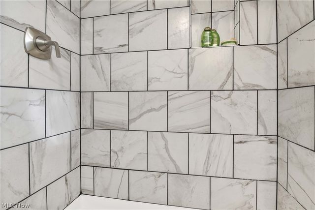 4121 W 158th Street, Cleveland, OH 44135