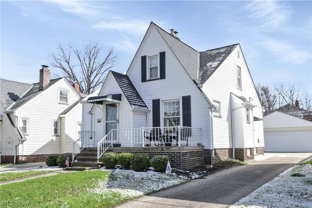 4121 W 158th Street, Cleveland, OH 44135