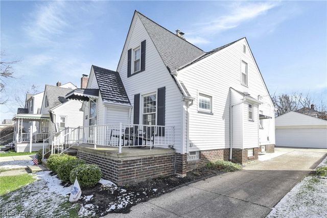 4121 W 158th Street, Cleveland, OH 44135