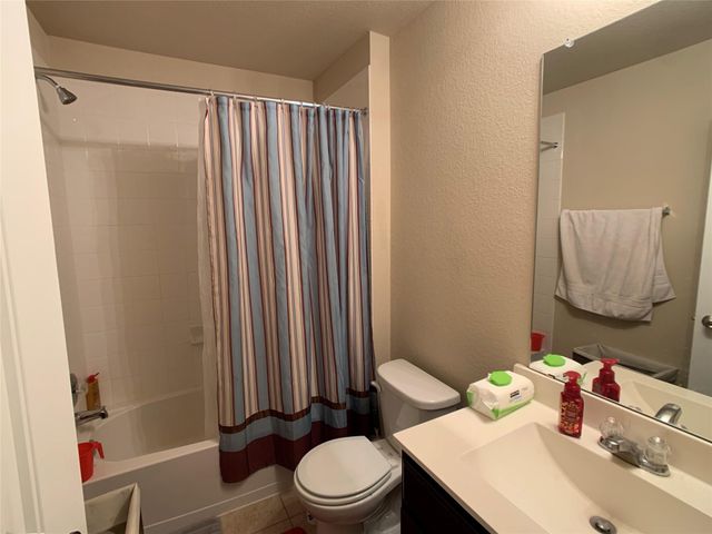 5721 Roderick DR, Austin, TX 78724