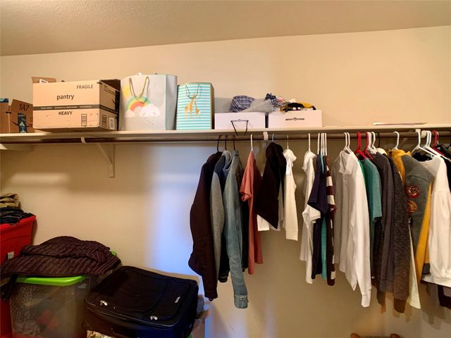 5721 Roderick DR, Austin, TX 78724