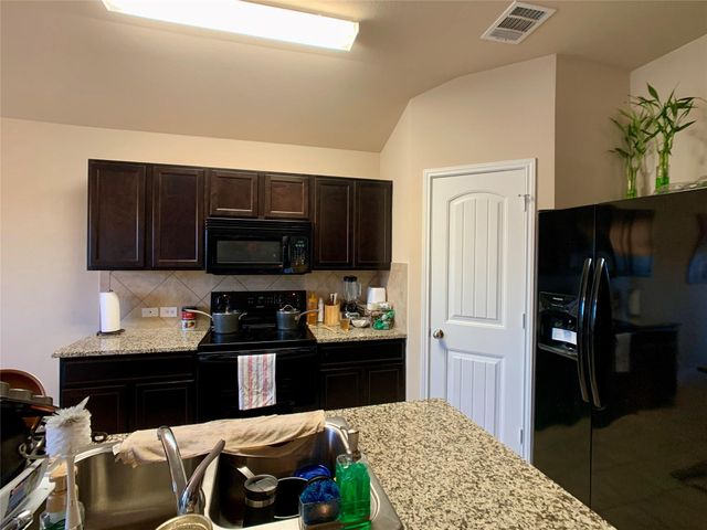 5721 Roderick DR, Austin, TX 78724