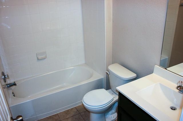 5721 Roderick DR, Austin, TX 78724