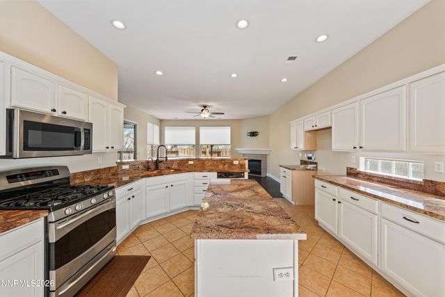 435 La Costa Circle, Dayton, NV 89403