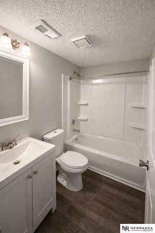 4210 Huntington Avenue, Lincoln, NE 68504