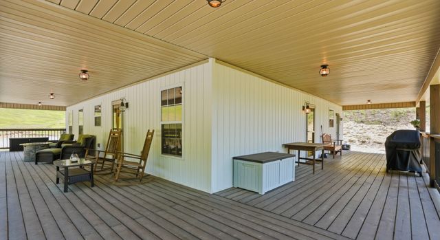 2431 Free State Rd, Gainesboro, TN 38562
