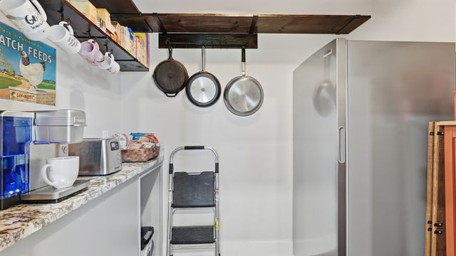 2431 Free State Rd, Gainesboro, TN 38562