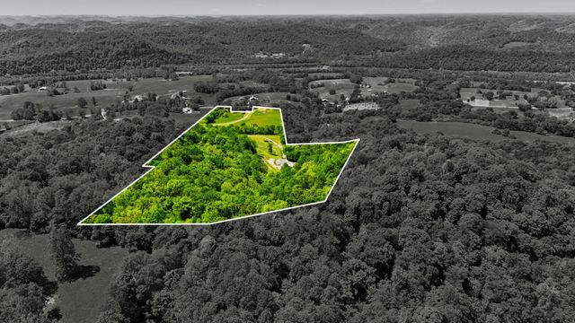 2431 Free State Rd, Gainesboro, TN 38562