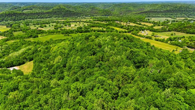 2431 Free State Rd, Gainesboro, TN 38562