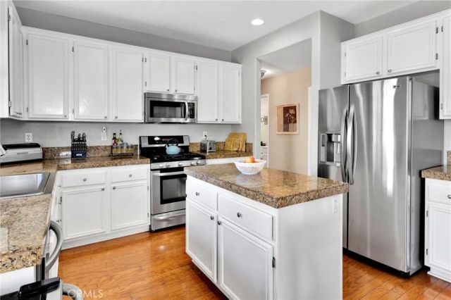 13798 Misty, Victorville, CA 92392