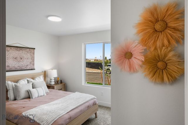 713 Spaniel Lane, Belgrade, MT 59714