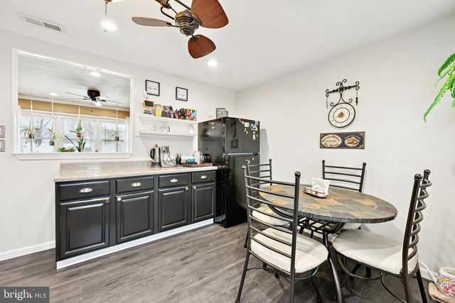 252 N DENNIS DR, Clayton, NJ 08312