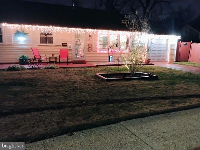 252 N DENNIS DR, Clayton, NJ 08312