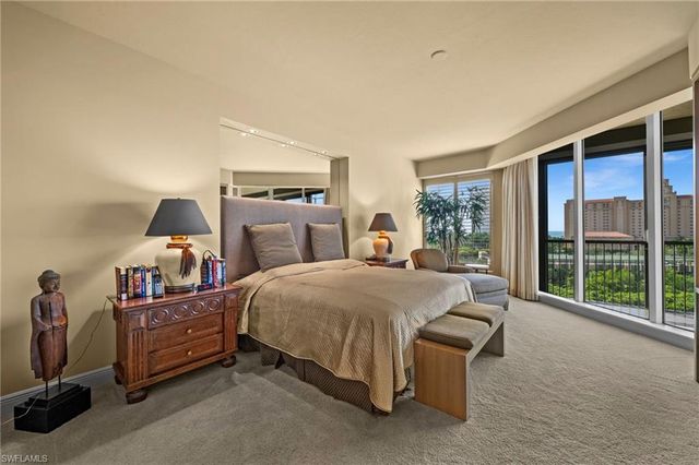 8787 Bay Colony DR # 603, Naples, FL 34108