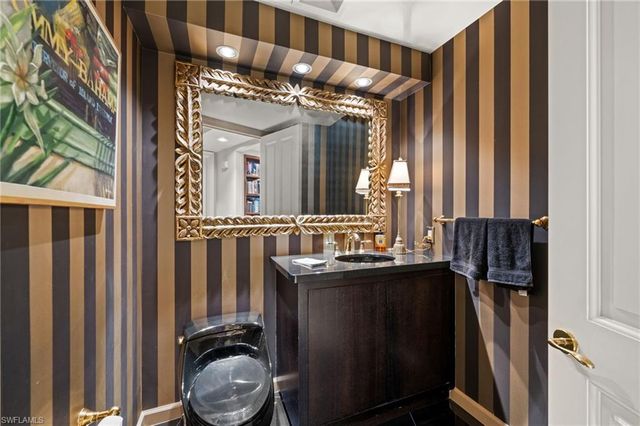 8787 Bay Colony DR # 603, Naples, FL 34108