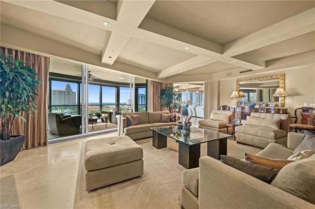 8787 Bay Colony DR # 603, Naples, FL 34108