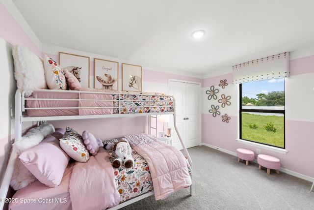 272 Bellbrook Street SE, Palm Bay, FL 32909