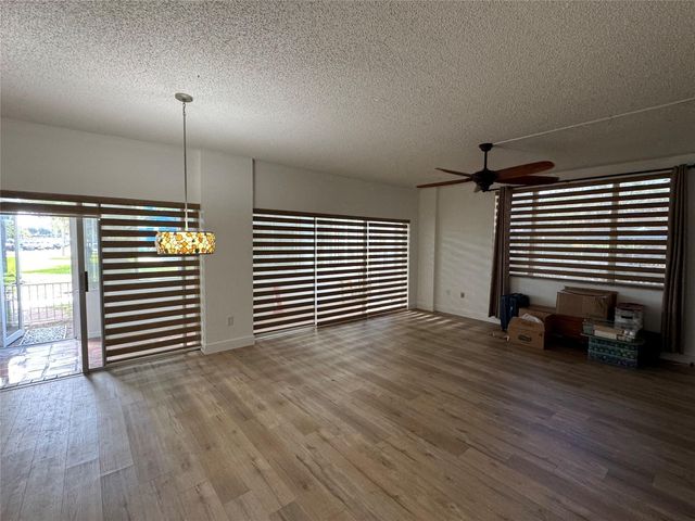 3850 Washington Street 102, Hollywood, FL 33021