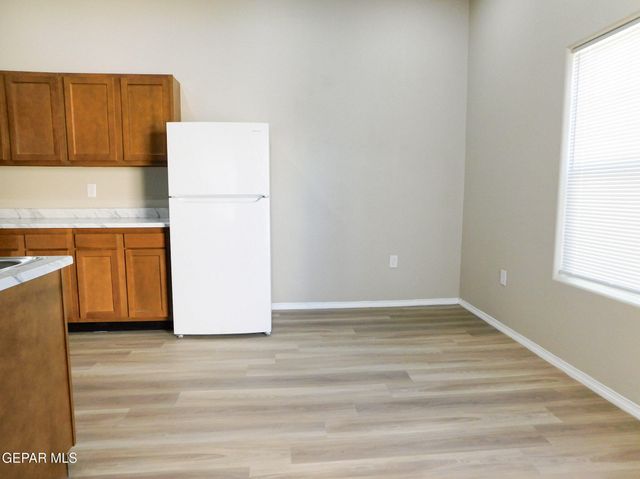 8940 Ankerson Street A & B, El Paso, TX 79904