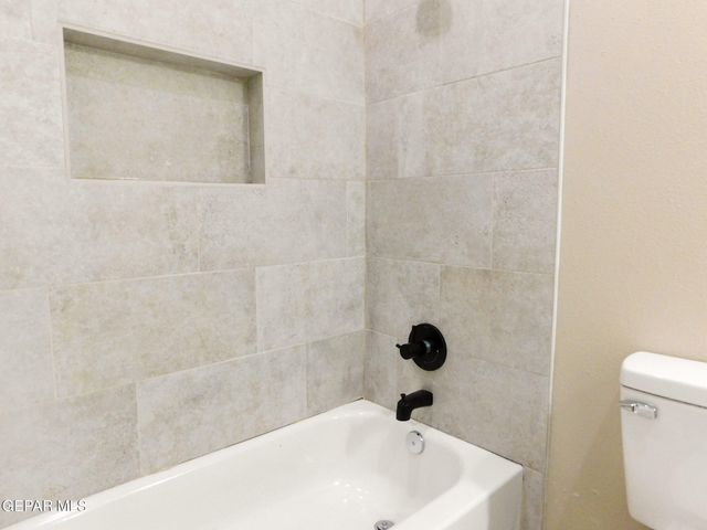 8940 Ankerson Street A & B, El Paso, TX 79904