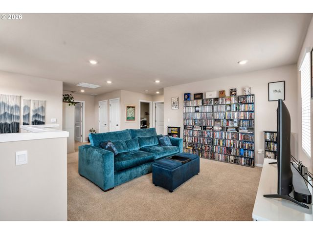 123 QUARTZ Way, Kalama, WA 98625