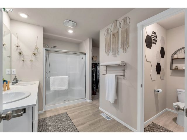 123 QUARTZ Way, Kalama, WA 98625