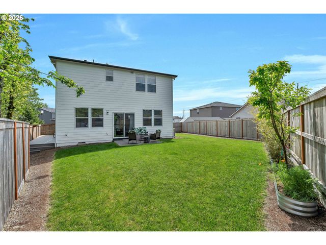 123 QUARTZ Way, Kalama, WA 98625