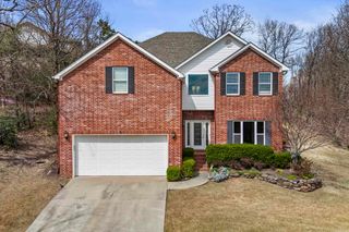 14 Pointe Clear Drive, Little Rock, AR 72212