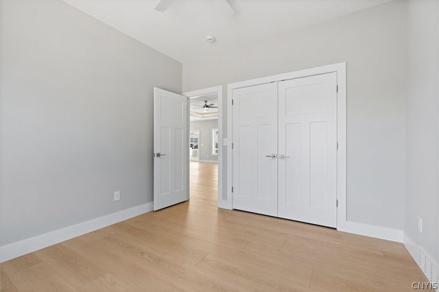 6208 Leslieanne Path, Cicero, NY 13039