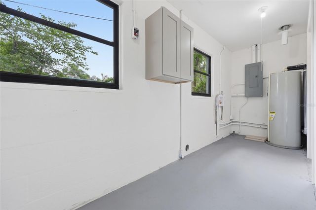 2306 NW 47TH TERRACE, Gainesville, FL 32606