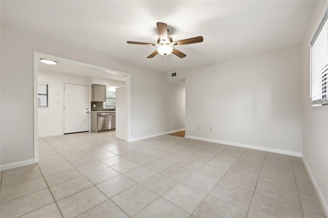 2306 NW 47TH TERRACE, Gainesville, FL 32606