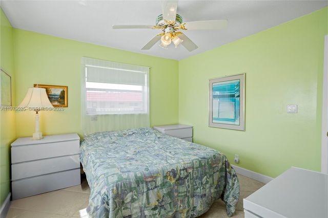 4411 NW 16th St F201, Lauderhill, FL 33313