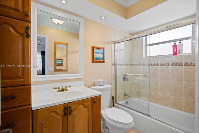 4411 NW 16th St F201, Lauderhill, FL 33313