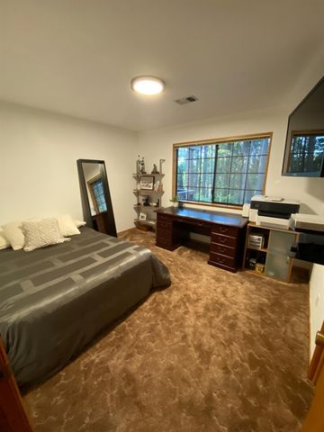 3441 Spirit Ln, Pollock Pines, CA 95726