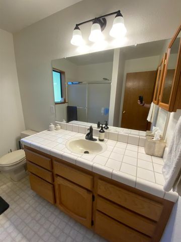 3441 Spirit Ln, Pollock Pines, CA 95726