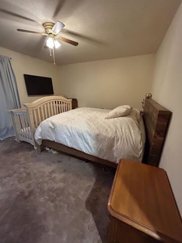 3441 Spirit Ln, Pollock Pines, CA 95726