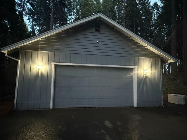 3441 Spirit Ln, Pollock Pines, CA 95726