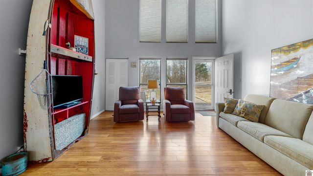 328 Champion Hills Rd Unit 3B, Kuttawa, KY 42055