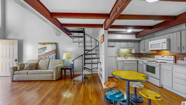 328 Champion Hills Rd Unit 3B, Kuttawa, KY 42055