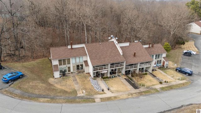 328 Champion Hills Rd Unit 3B, Kuttawa, KY 42055