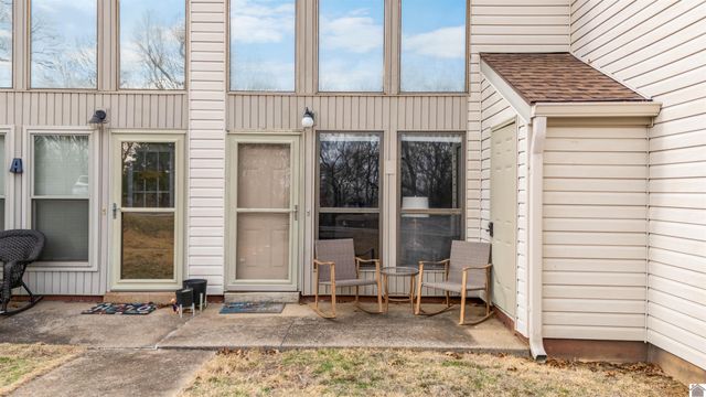 328 Champion Hills Rd Unit 3B, Kuttawa, KY 42055