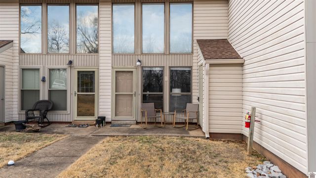 328 Champion Hills Rd Unit 3B, Kuttawa, KY 42055