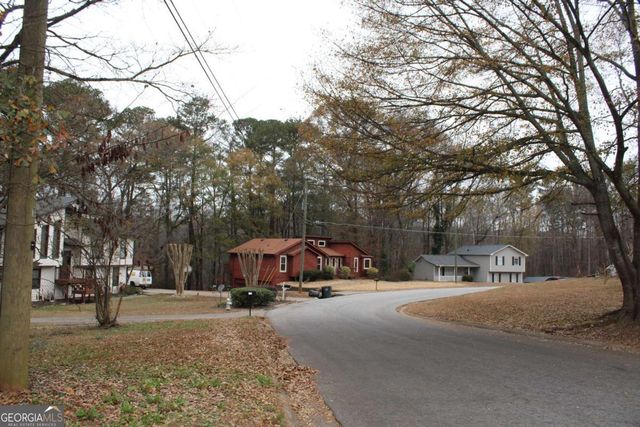 135 Omega Drive, Lawrenceville, GA 30044